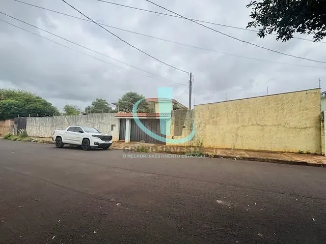 Sobrado com 2187m² 5 quartos e 7 banheiros, à venda, no bairro Vila Xavier (Vila Xavier) em Araraquara