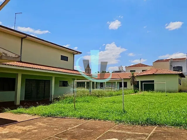 Sobrado com 2187m² 5 quartos e 7 banheiros, à venda, no bairro Vila Xavier (Vila Xavier) em Araraquara