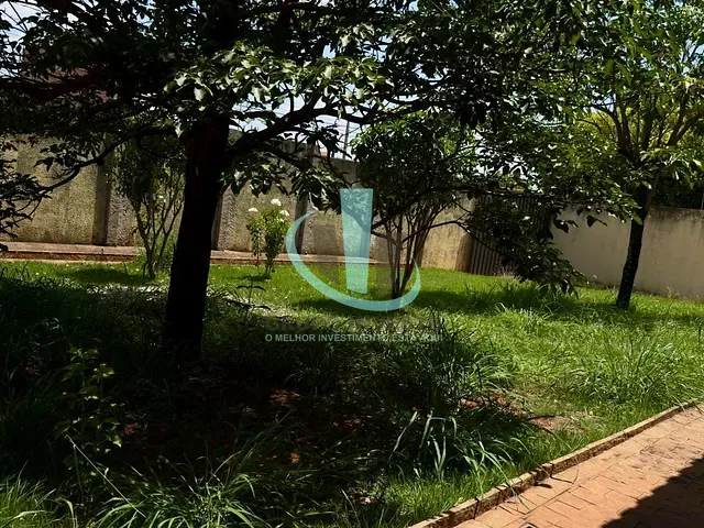 Sobrado com 2187m² 5 quartos e 7 banheiros, à venda, no bairro Vila Xavier (Vila Xavier) em Araraquara