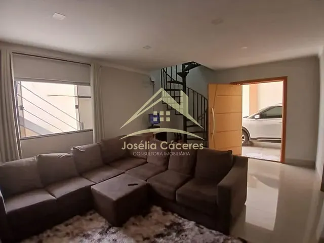 Sobrado 3 quartos e 3 banheiros, à venda, no bairro Jardim Umuarama II em Cuiabá