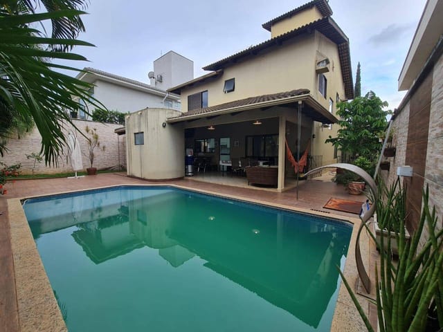 Sobrado com 434m² 4 quartos e 5 banheiros, à venda, no bairro Cidade Vera Cruz em Aparecida de Goiânia