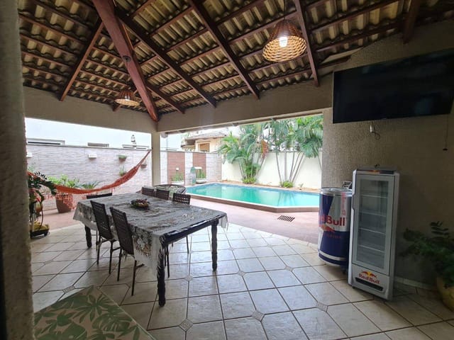 Sobrado com 434m² 4 quartos e 5 banheiros, à venda, no bairro Cidade Vera Cruz em Aparecida de Goiânia