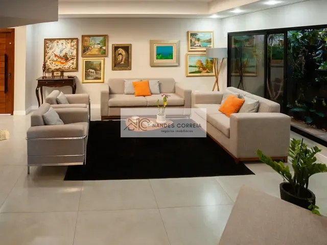 Sobrado com 645m² 5 quartos e 5 banheiros, à venda, no bairro Jardim Itatiaia 2 em Londrina