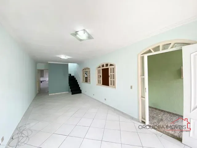 Sobrado com 200m² 3 quartos e 4 banheiros, à venda, no bairro Bosque da Saúde em São Paulo