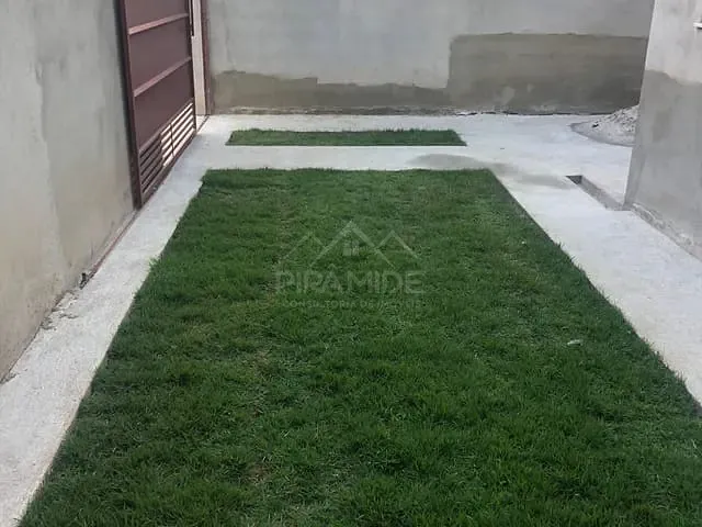 Sobrado com 65m² 2 quartos e 1 banheiro, à venda, no bairro Jardim Itamaraty II em Poços de Caldas