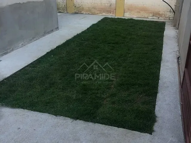Sobrado com 65m² 2 quartos e 1 banheiro, à venda, no bairro Jardim Itamaraty II em Poços de Caldas