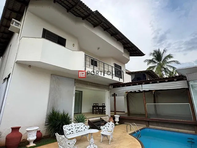 Sobrado com 434m² 4 quartos e 7 banheiros, à venda, no bairro Jardins Viena em Aparecida de Goiânia