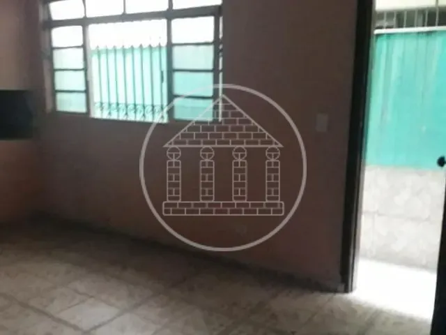 Sobrado com 125m² 4 quartos e 3 banheiros, à venda, no bairro Jardim Guanabara em São Paulo