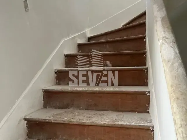 Sobrado com 370m² 14 quartos e 5 banheiros, para alugar, no bairro Centro em Bauru
