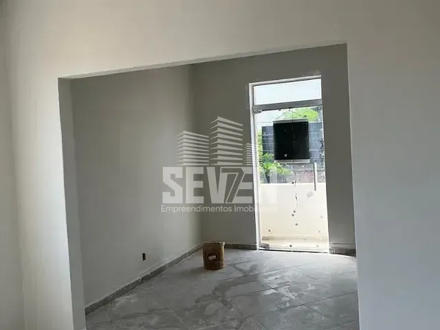 Sobrado com 370m² 14 quartos e 5 banheiros, para alugar, no bairro Centro em Bauru
