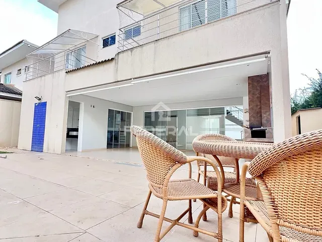 Sobrado com 472m² 3 quartos e 5 banheiros, à venda, no bairro Cidade Vera Cruz - Jardins Mônaco em Aparecida de Goiânia