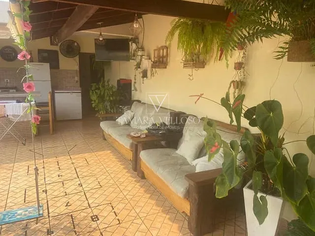 Sobrado 3 quartos e 3 banheiros, à venda, no bairro Vila Oliveira em Mogi das Cruzes