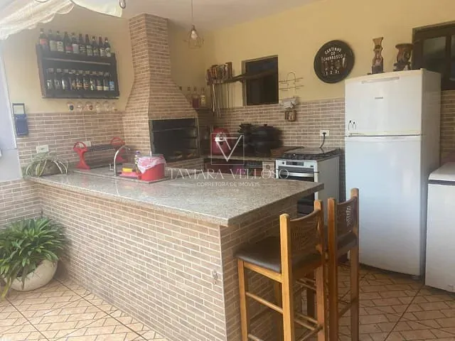 Sobrado 3 quartos e 3 banheiros, à venda, no bairro Vila Oliveira em Mogi das Cruzes