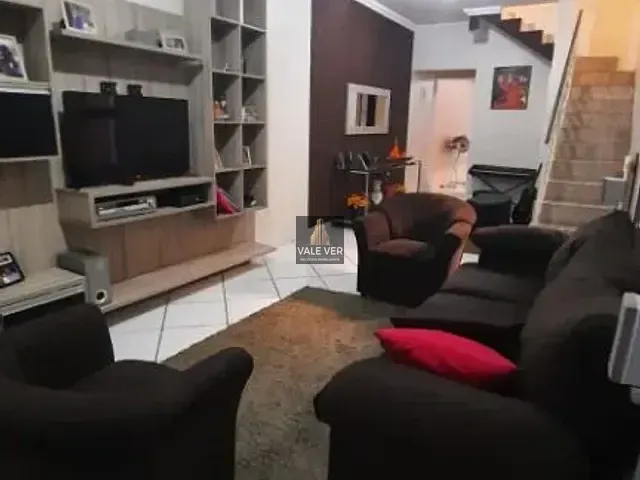 Sobrado com 170m² 3 quartos e 3 banheiros, à venda, no bairro Parque Residencial Flamboyant em São José dos Campos