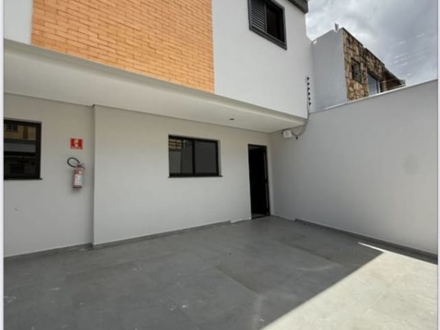 Sobrado com 73m² 3 quartos e 4 banheiros, à venda, no bairro Vila Pires em Santo André