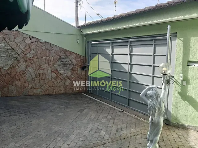 Sobrado com 555m² 5 quartos e 8 banheiros, à venda, no bairro Vila Lavínia em Mogi das Cruzes