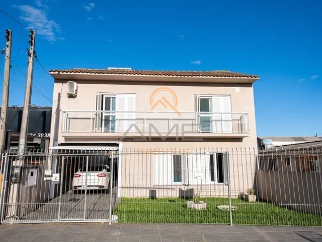 Sobrado com 300m² 5 quartos e 3 banheiros, à venda, no bairro Fragata em Pelotas