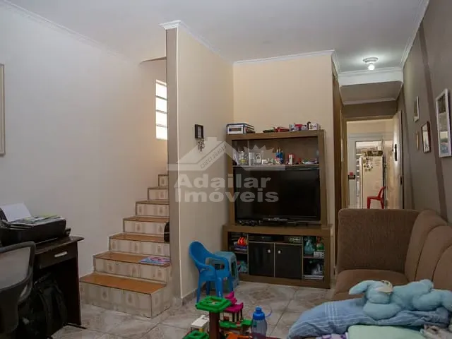 Sobrado com 125m² 3 quartos e 5 banheiros, à venda, no bairro Serraria em Diadema