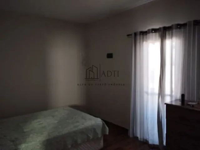 Sobrado com 185m² 3 quartos e 2 banheiros, à venda, no bairro Vila Caputera em Mogi das Cruzes