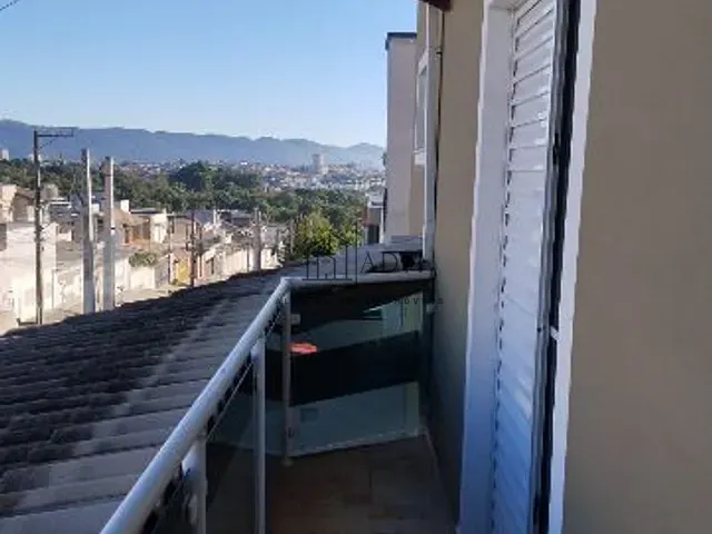 Sobrado com 185m² 3 quartos e 2 banheiros, à venda, no bairro Vila Caputera em Mogi das Cruzes