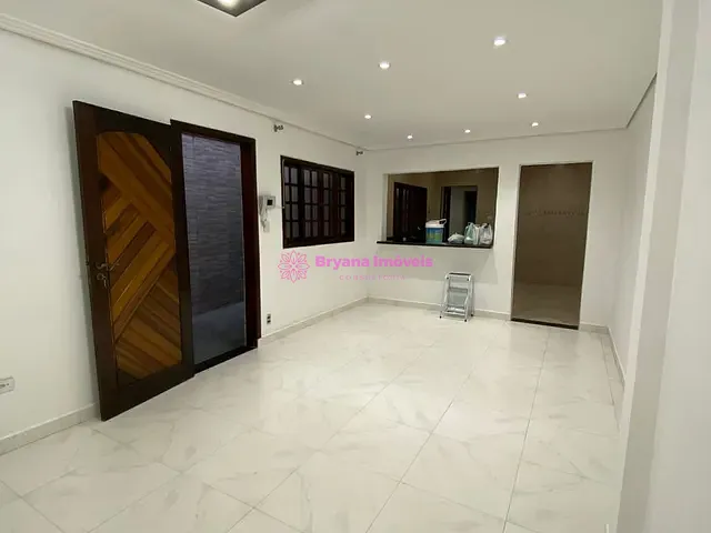 Sobrado com 158m² 3 quartos e 3 banheiros, à venda, no bairro Parque Oratório em Santo André