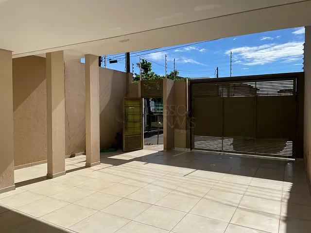 Sobrado com 245m² 4 quartos e 4 banheiros, à venda, no bairro Vila Social em Apucarana
