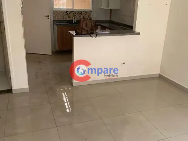 Sobrado com 100m² 2 quartos e 2 banheiros, para alugar, no bairro Parque Flamengo em Guarulhos