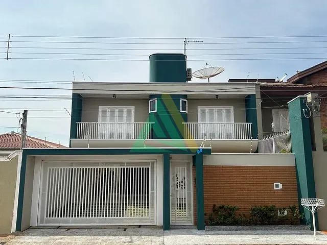 Sobrado com 250m² 4 quartos e 5 banheiros, à venda, no bairro Jardim Cruzeiro em Mogi Guaçu