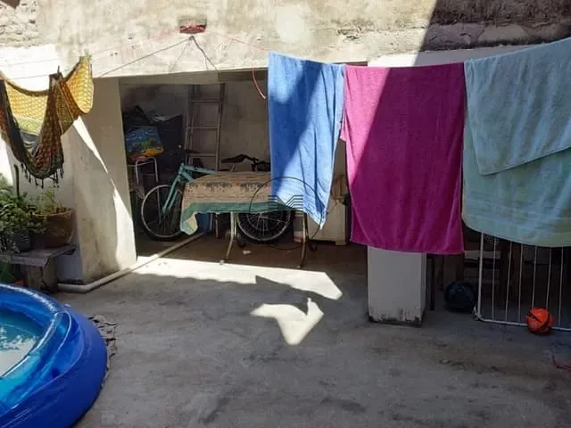 Sobrado com 125m² 4 quartos e 2 banheiros, à venda, no bairro Jardim Coelho Neto em Guaratinguetá