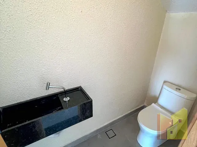 Sobrado 3 quartos e 5 banheiros, à venda, no bairro Penha de França em São Paulo