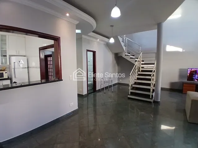 Sobrado com 320m² 3 quartos e 3 banheiros, à venda, no bairro Jardim São Vito em Americana