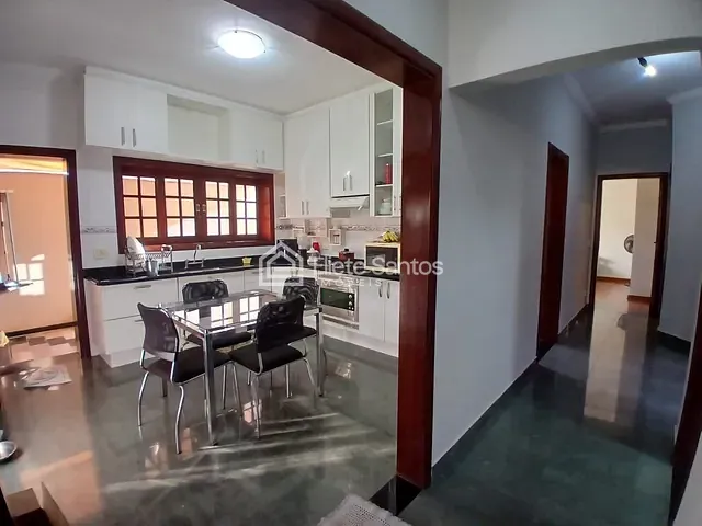 Sobrado com 320m² 3 quartos e 3 banheiros, à venda, no bairro Jardim São Vito em Americana