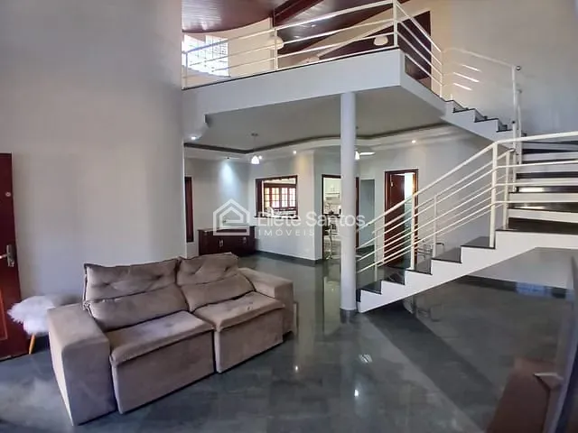 Sobrado com 320m² 3 quartos e 3 banheiros, à venda, no bairro Jardim São Vito em Americana