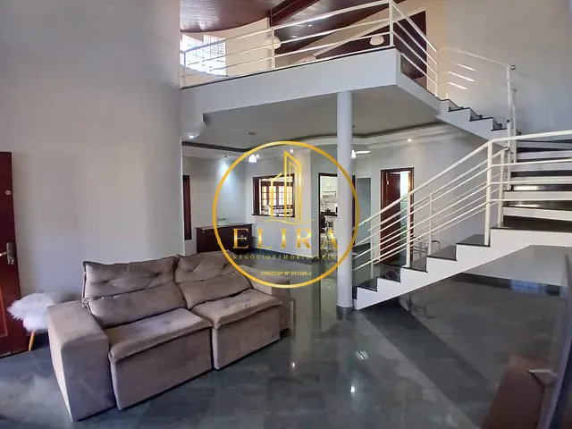 Sobrado com 320m² 3 quartos e 3 banheiros, à venda, no bairro Jardim São Vito em Americana