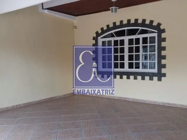 Sobrado com 150m² 3 quartos e 2 banheiros, à venda, no bairro Cidade Morumbi em São José dos Campos