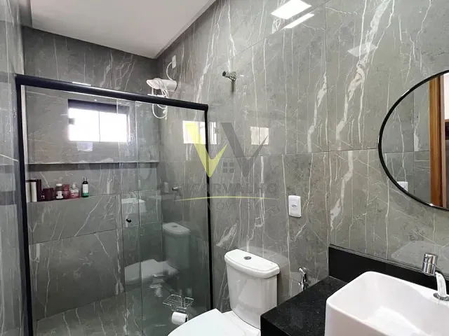 Sobrado com 150m² 3 quartos e 3 banheiros, à venda, no bairro Villa Bella em Anápolis