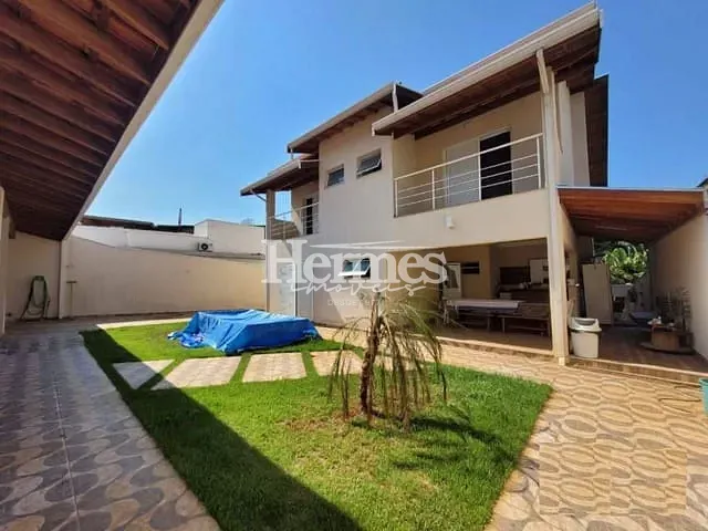 Sobrado com 505m² 4 quartos e 4 banheiros, à venda, no bairro Jardim Fortaleza em Paulínia