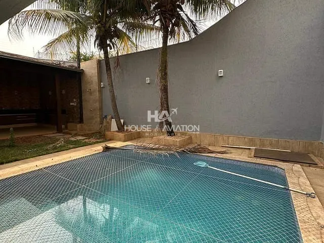 Sobrado com 500m² 3 quartos e 4 banheiros, à venda, no bairro Setor Jaó em Goiânia