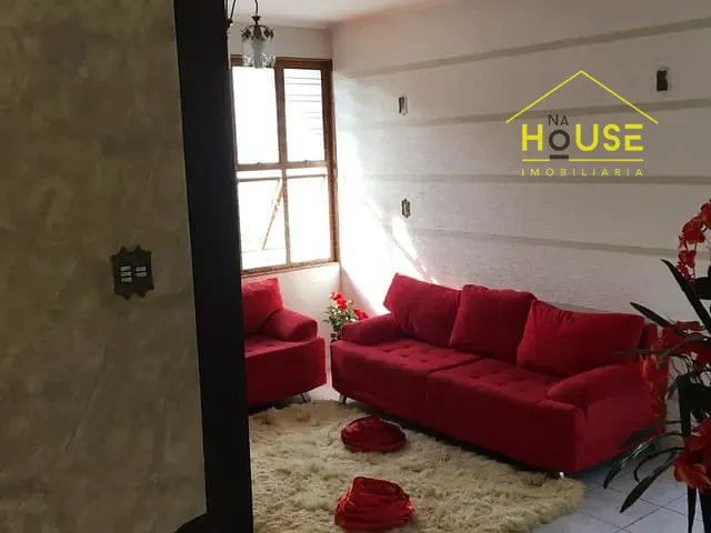 Sobrado com 396m², à venda, no bairro Vila América em Votuporanga