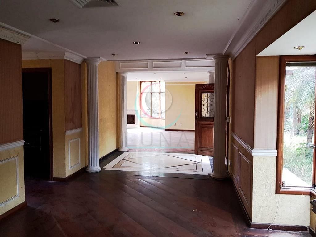 Sobrado à venda com 5 quartos, 572m² - Foto 4