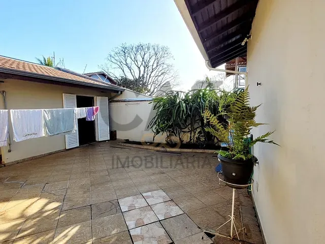 Sobrado com 350m² 4 quartos e 3 banheiros, à venda, no bairro Jardim Primavera em Jaguariúna