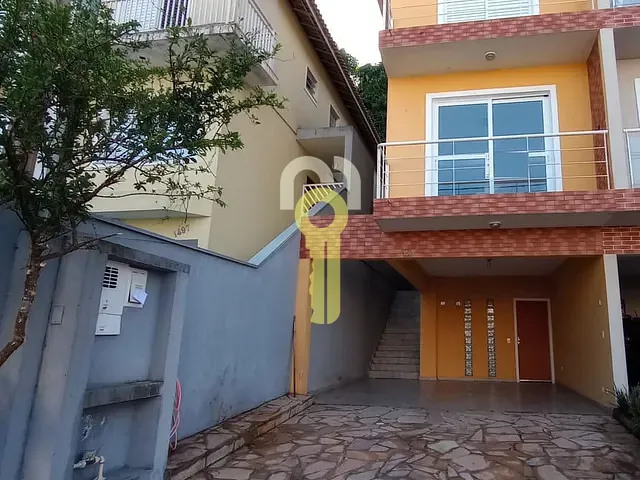 Sobrado 3 quartos e 3 banheiros, à venda, no bairro Jardim Rio das Pedras em Cotia