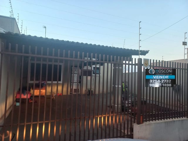 Sobrado com 130m² 2 quartos e 2 banheiros, à venda, no bairro Jardim Santo Antonio em Cambé