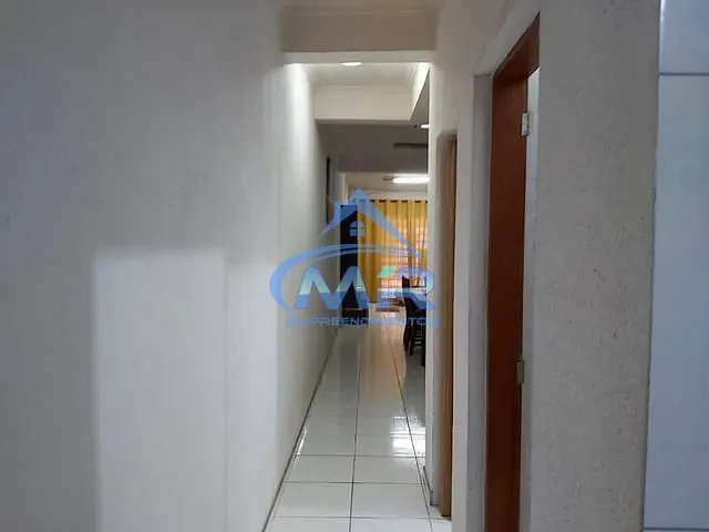 Sobrado com 175m² 5 quartos e 2 banheiros, à venda, no bairro Parque Boturussu em São Paulo