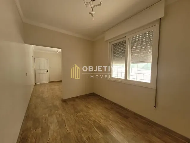 Casa com 410m² 4 quartos e 2 banheiros, à venda, no bairro Jardim São Pedro em Porto Alegre