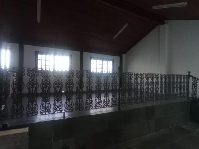 Sobrado com 300m² 3 quartos e 3 banheiros, à venda ou para alugar, no bairro Centro em Pindamonhangaba