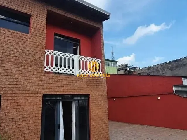 Sobrado com 300m² 3 quartos e 2 banheiros, à venda, no bairro Parque João Ramalho em Santo André