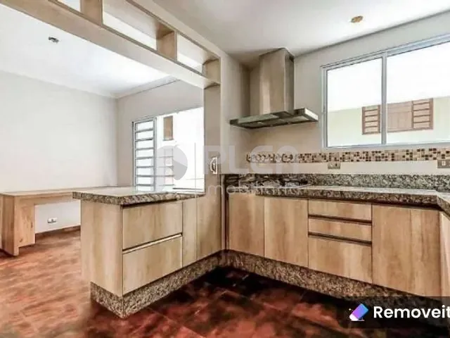 Sobrado com 1300m² 3 quartos e 3 banheiros, à venda, no bairro Parada Inglesa em São Paulo