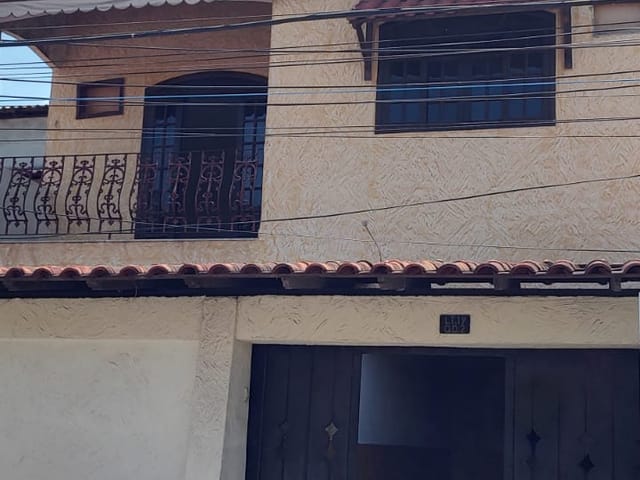 Sobrado com 95m² 3 quartos e 1 banheiro, à venda, no bairro Campo Grande em Rio de Janeiro