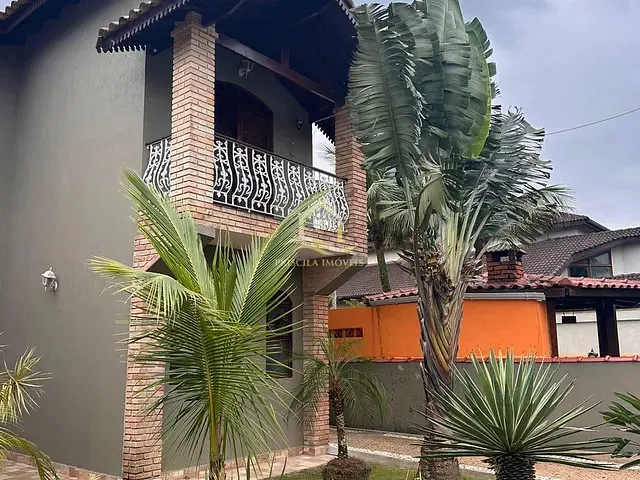 Sobrado com 504m² 3 quartos e 3 banheiros, à venda, no bairro Morada da Praia em Bertioga